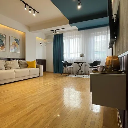 Apartment D & E *